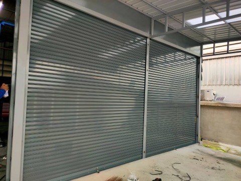 ติดตั้งประูม้วนมือดึง4ชุดไทรน้อย บางบัวทอง